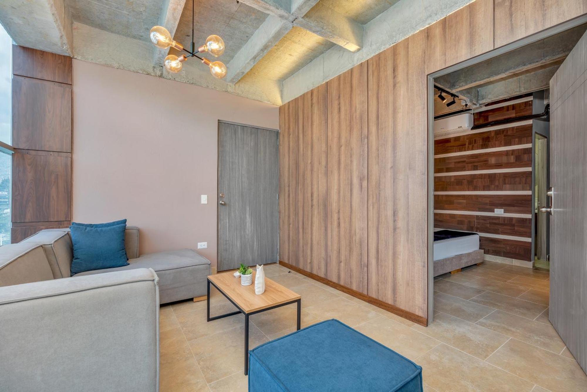 The H Hub By Housy Host Apartamento Medellín