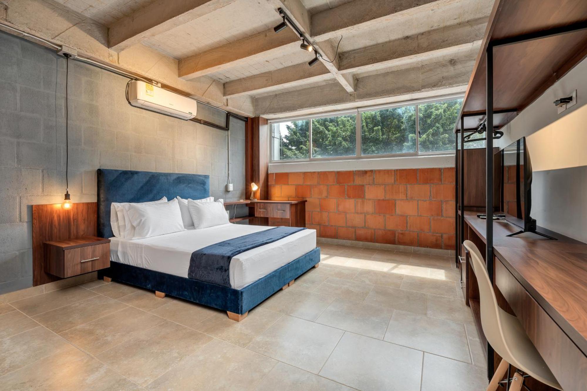 The H Hub By Housy Host Apartamento Medellín